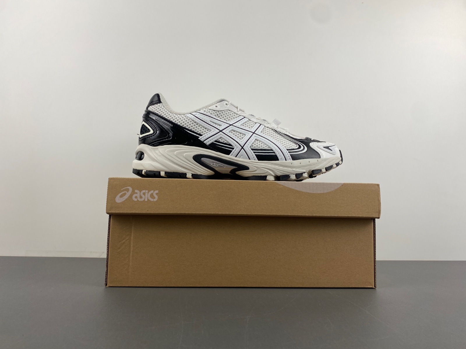 Asics Gel-Kahana Tr V4 "Black Silver"  1203A497-100