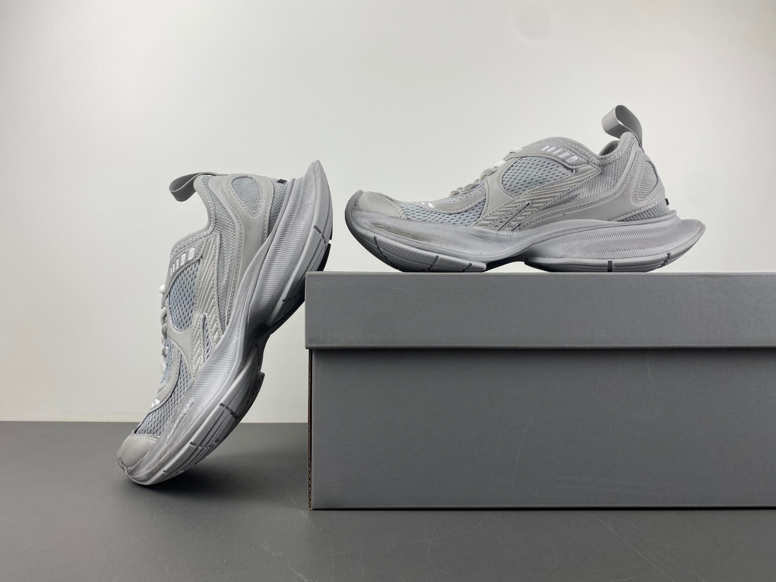 BALENCIAGA  793944 WFLGY 0315