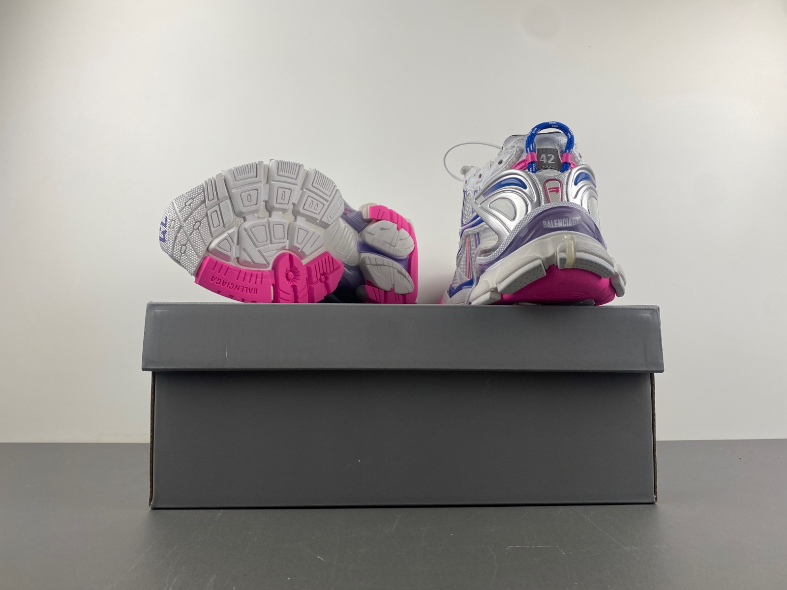 Balenciaga 772774-W3RNY-6120