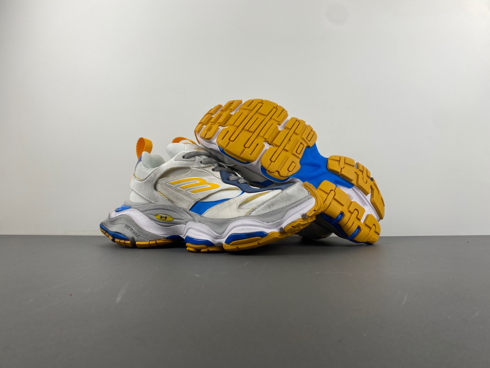 Balenciaga 785756 W2MV1