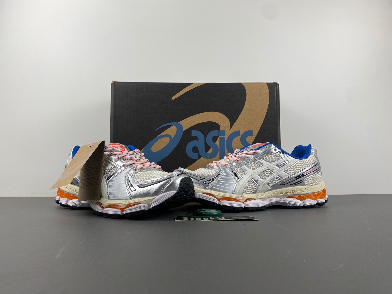 ASICS GEL-KAYANO  1203A555-101