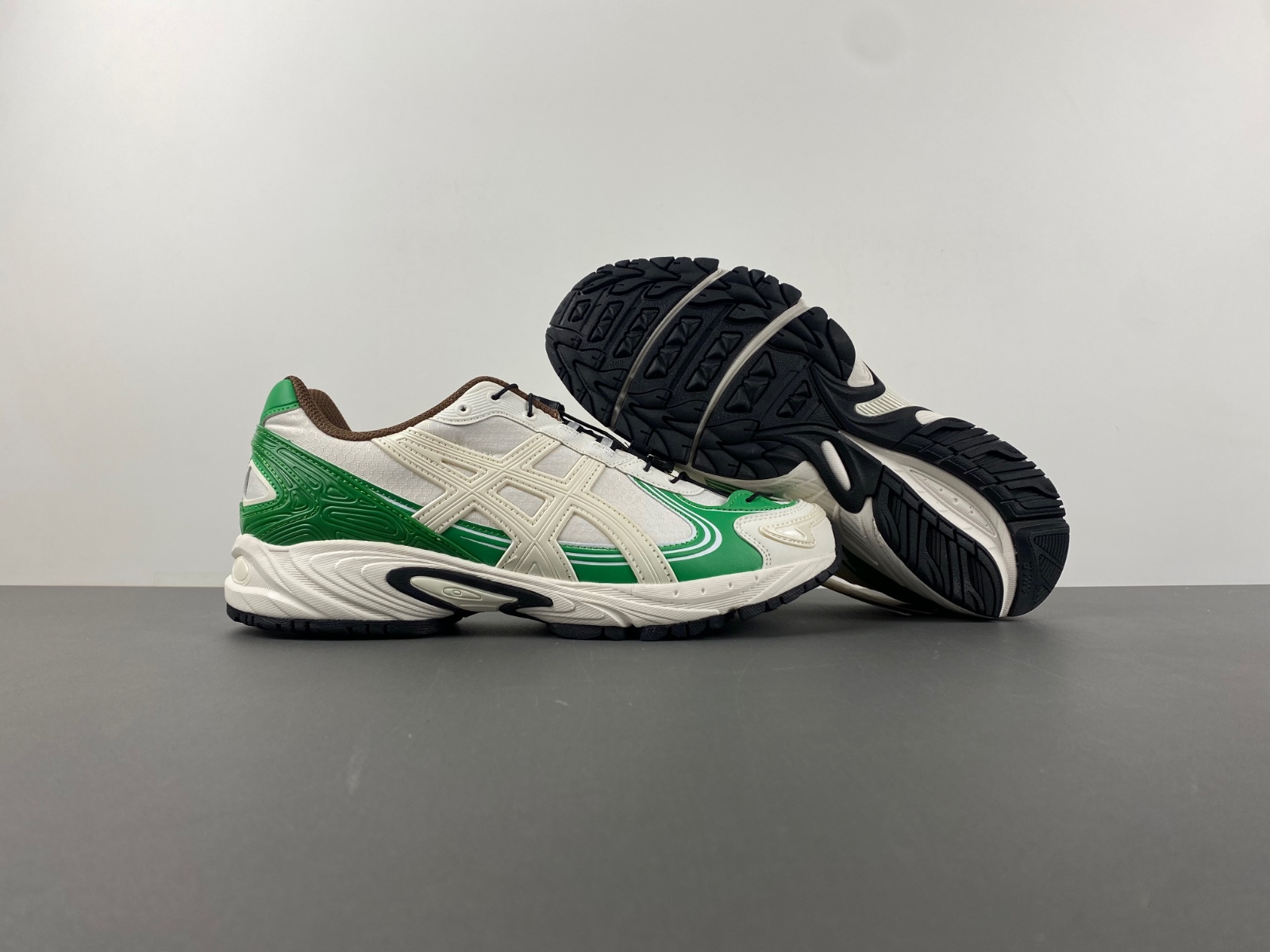 Asics Gel-Kahana Tr V4 "Black Silver" 1203A586-100
