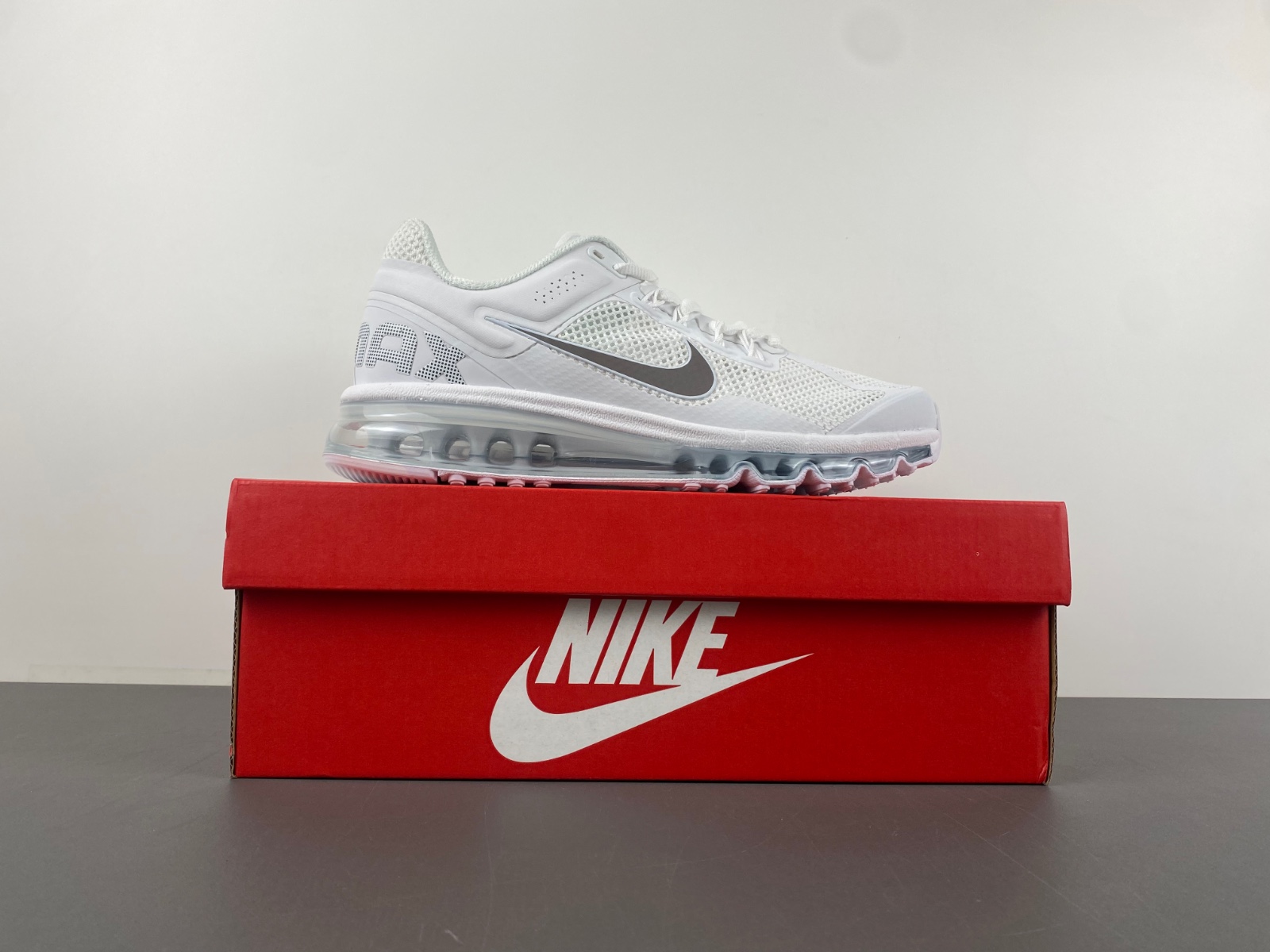 Nike Air Max 2013 HF4884-100