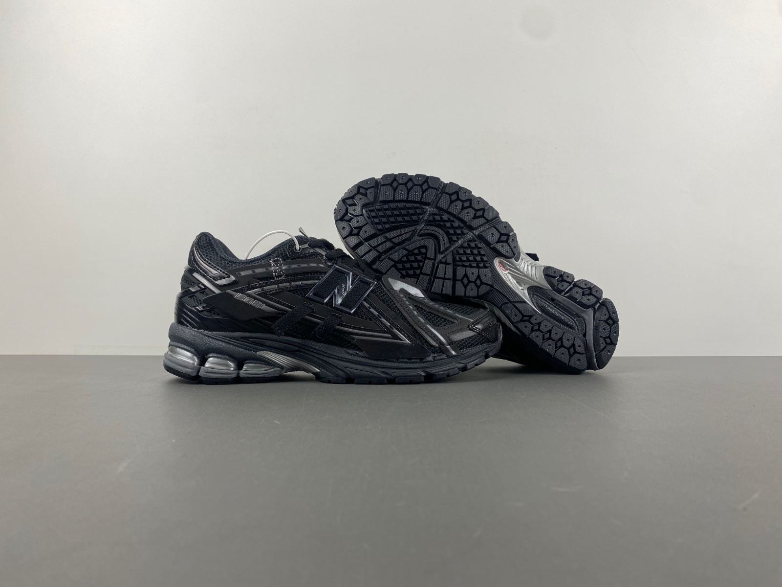 New Balance 1906A Black M1906AF