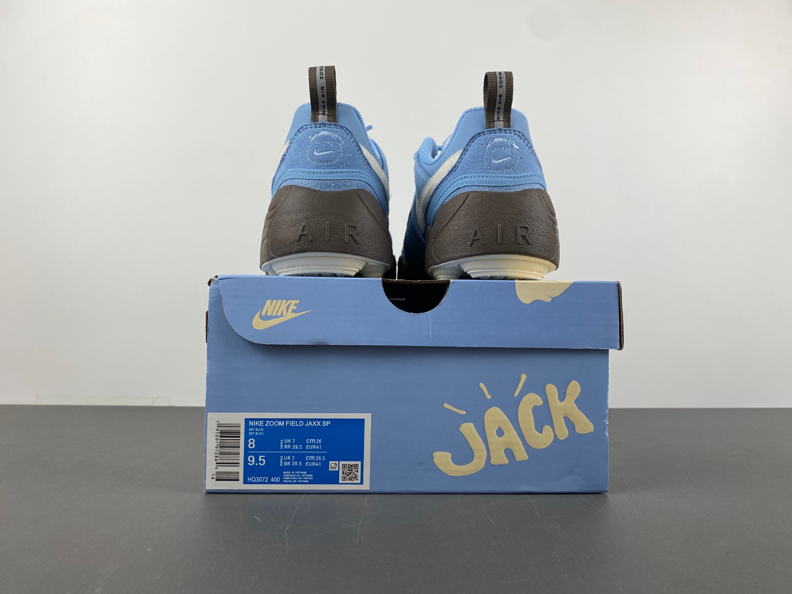 Nike Travis Scott x Nike Zoom Field Jaxx HQ3072-400