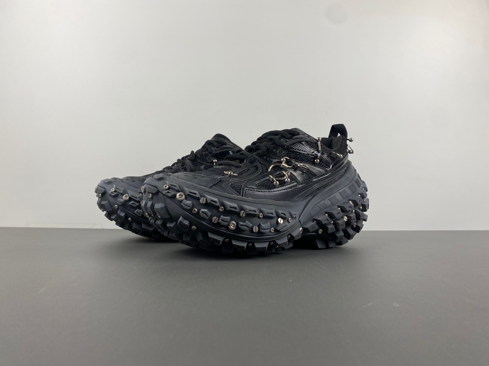 Balenciaga 685611-W2RAG 1081