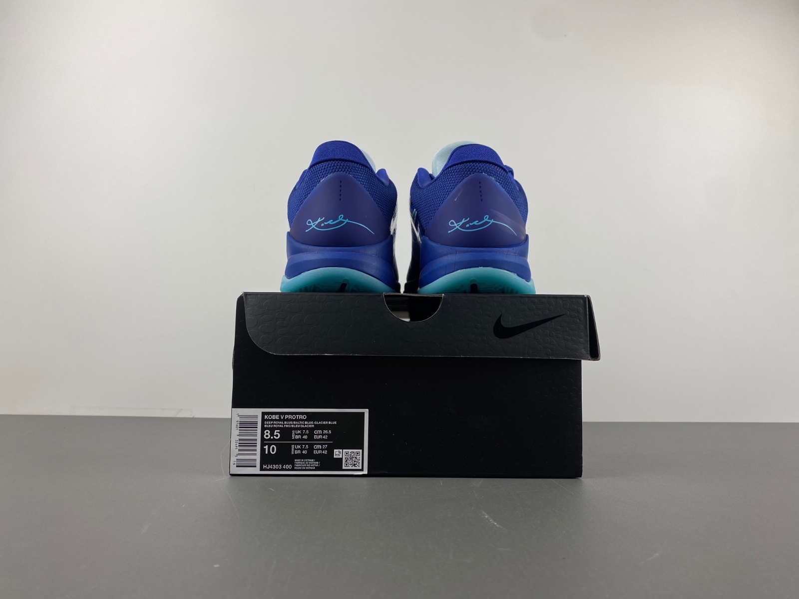 Nike Kobe 5 Protro “X-Ray”  HJ4303-400