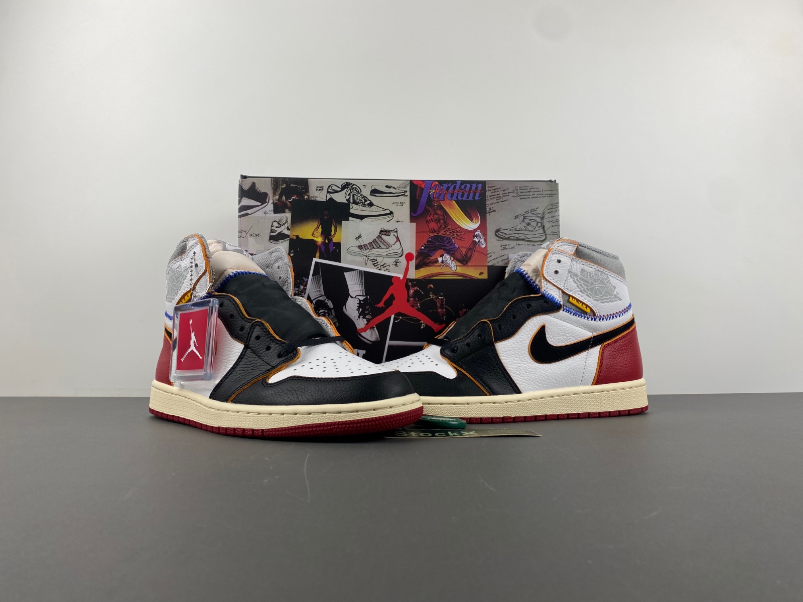 Air Jordan 1 Retro High Union Los Angeles Black Toe BV1300-106