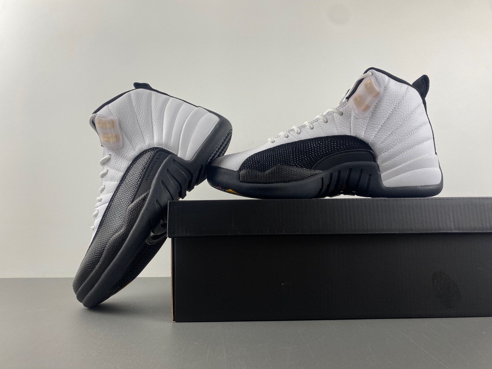 Air Jordan 12Taxi AJ12 130690-125