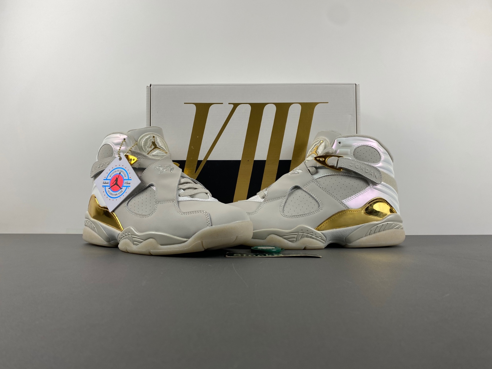 Air Jordan 8 Retro Champagne 832821-030