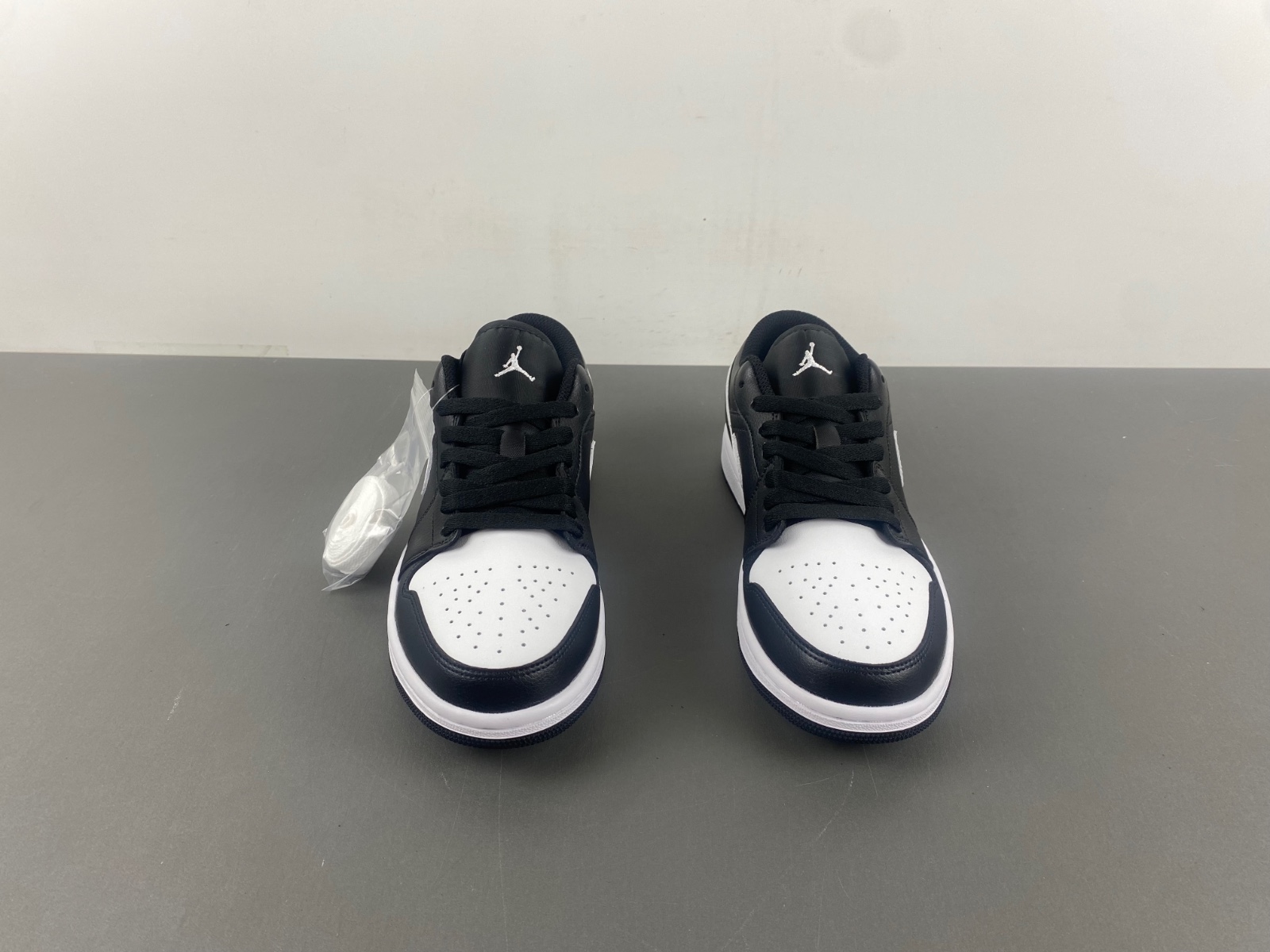 Air Jordan 1 Low 553558-043