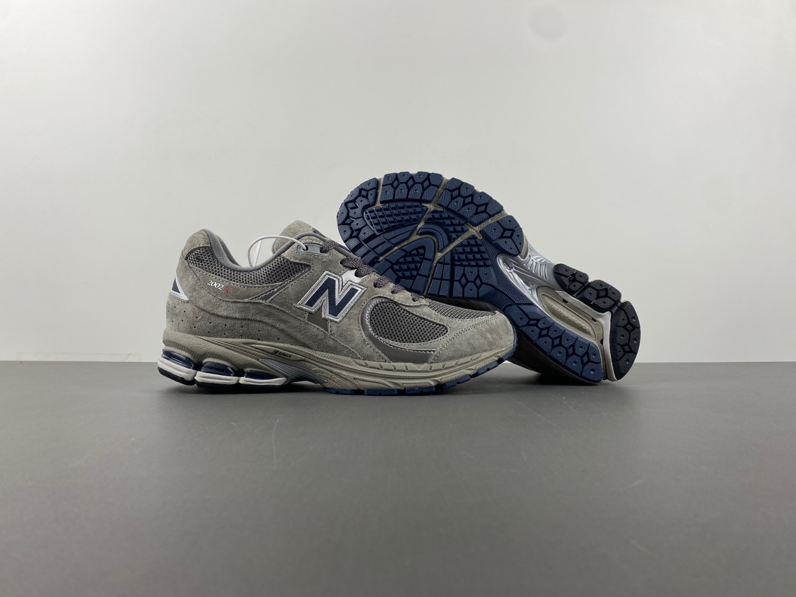 new balance NB  ML2002RA