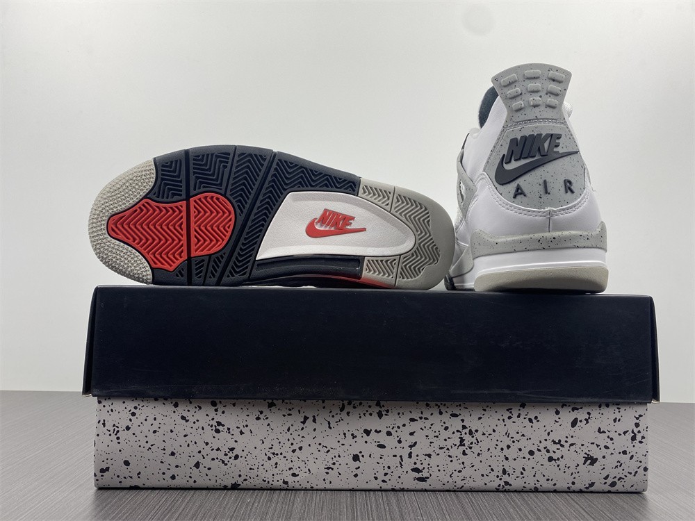 Air Jordan 4 White Cement   840606-192