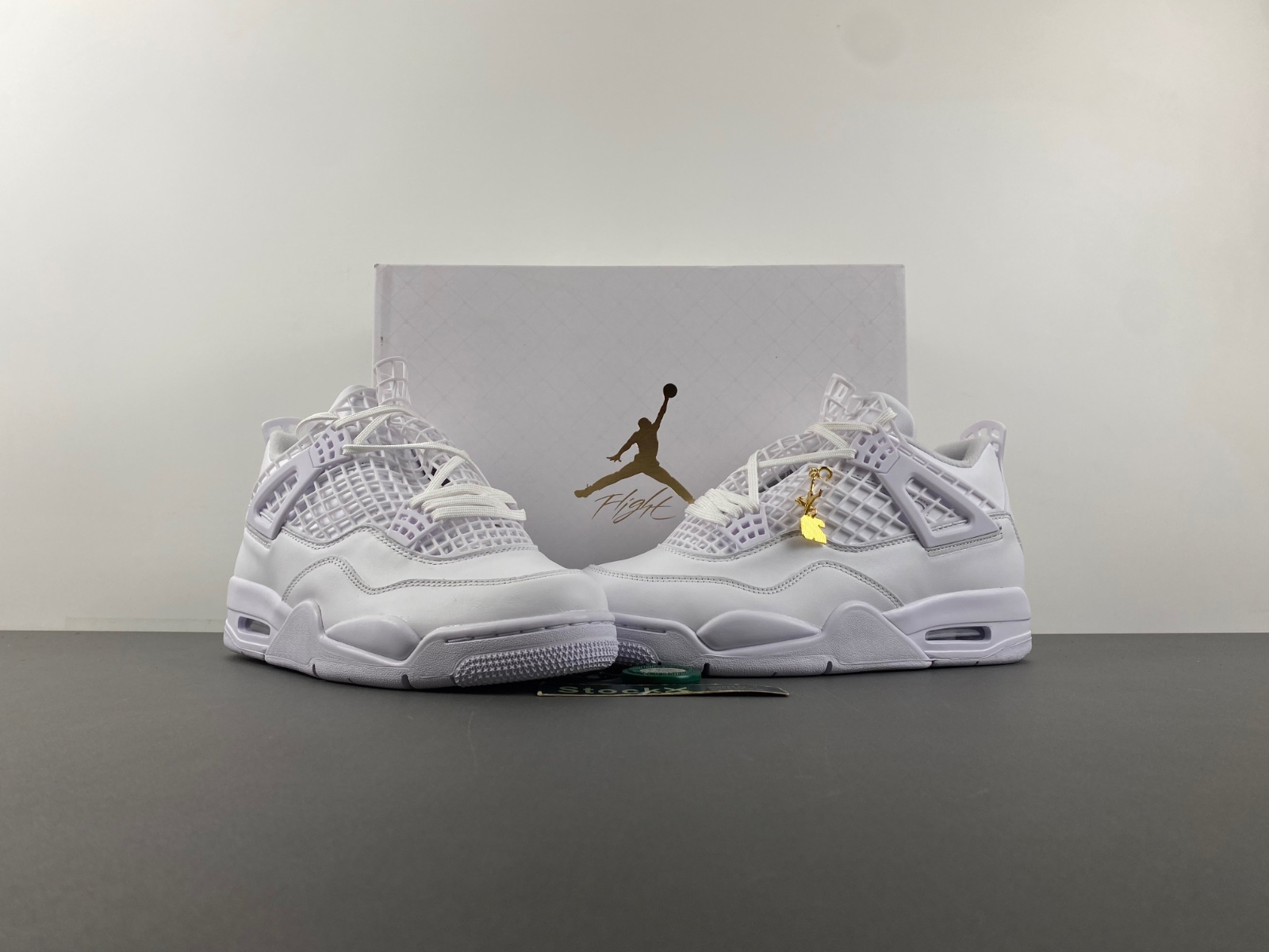 Air Jordan 4  FV7251-107