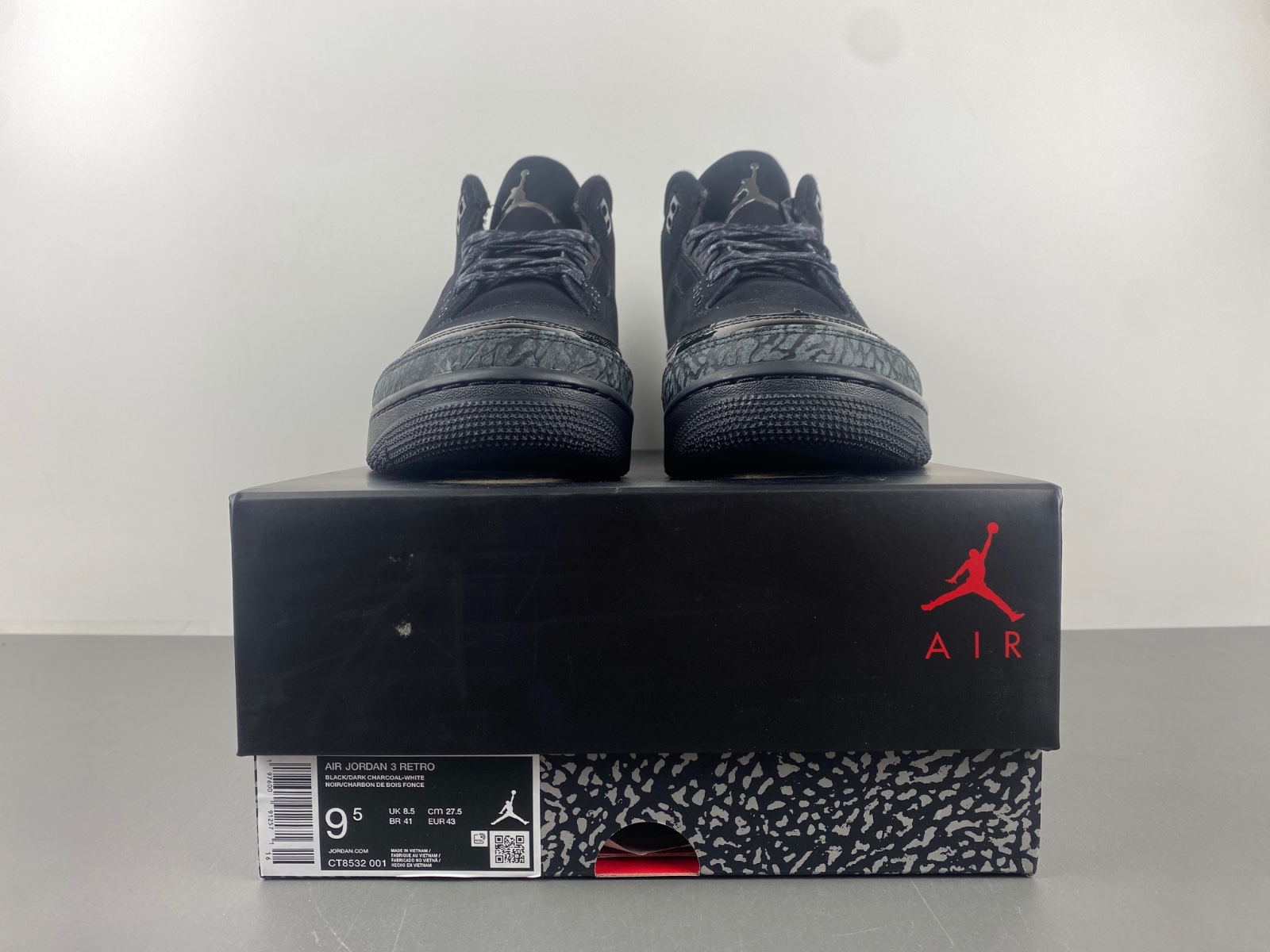 Air Jordan 3 “Black Cat”CT8532-001