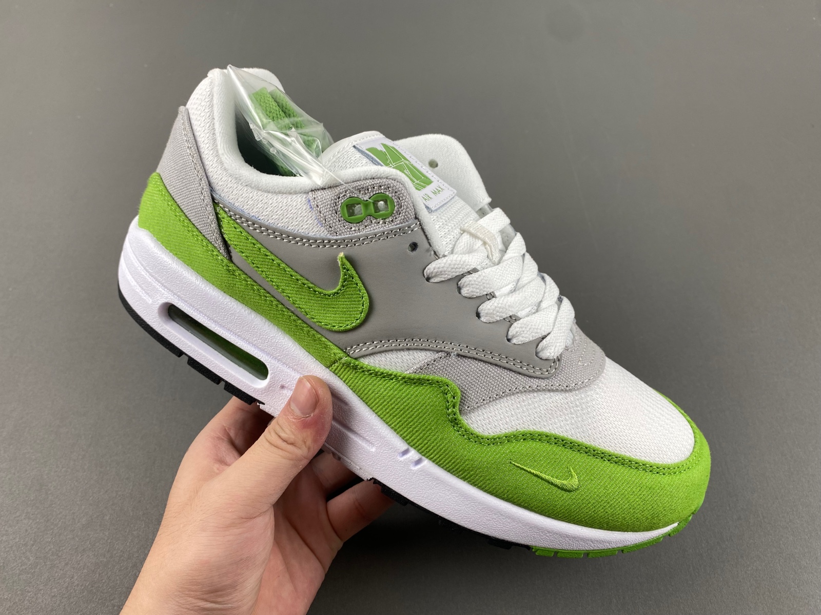 Nike Air Max 1 Patta 20th Anniversary Chlorophyll HF1012-300