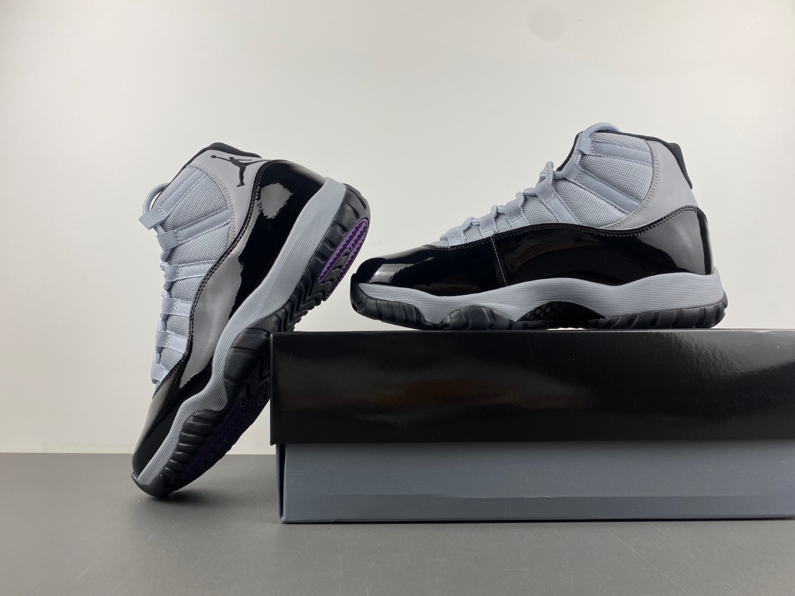 Air Jordan 11 Gray black CT8012-005