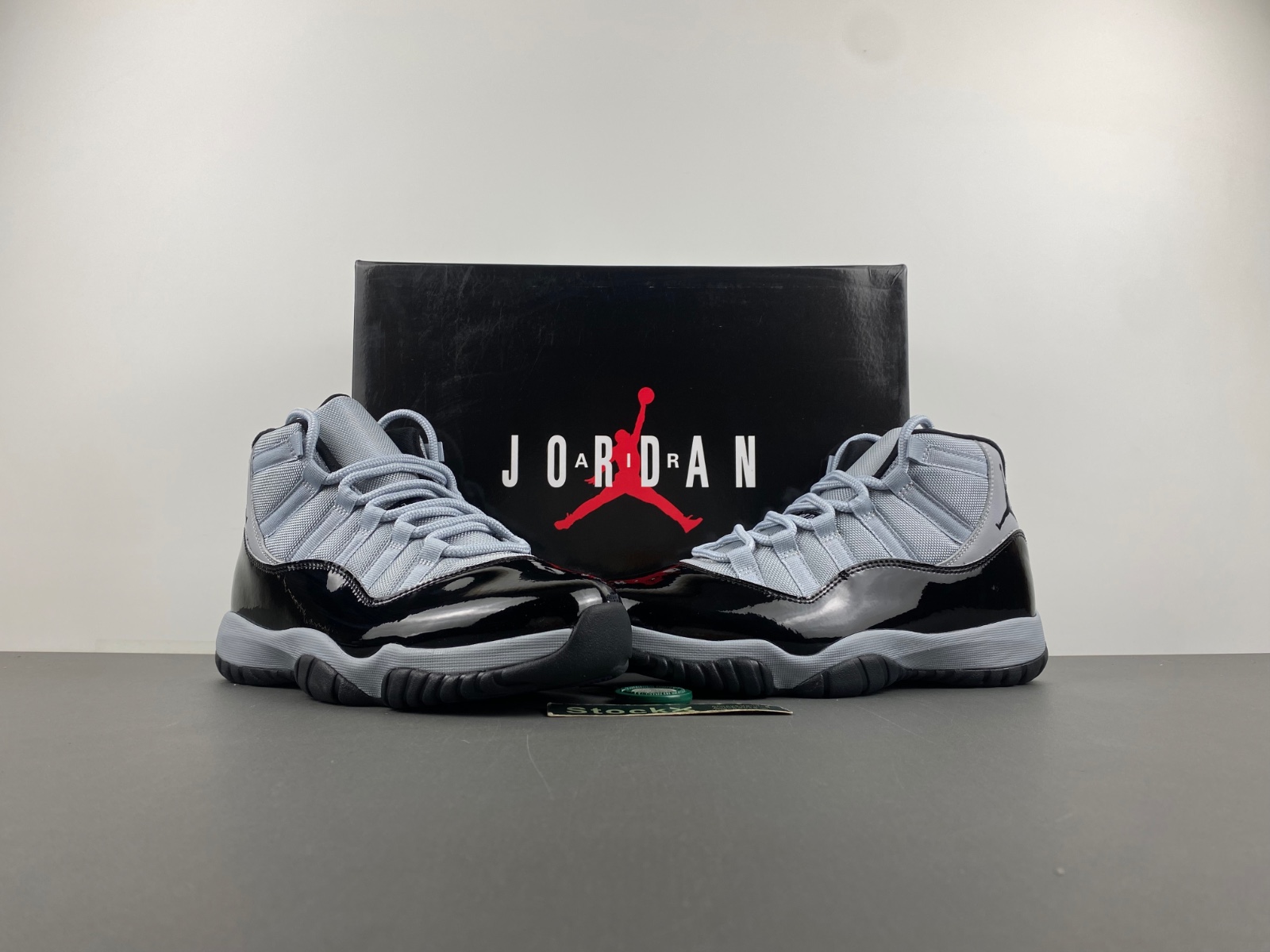 Air Jordan 11 Gray black CT8012-005