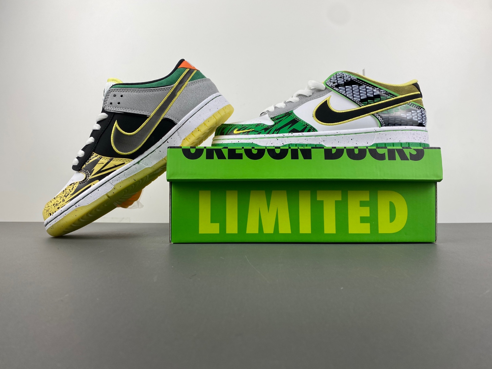 Nike Dunk Low “What The Ducks Of A Feather”  HV1454-100