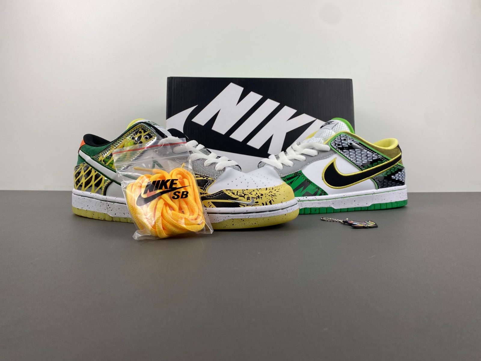 Nike Dunk Low “What The Ducks Of A Feather”  HV1454-100