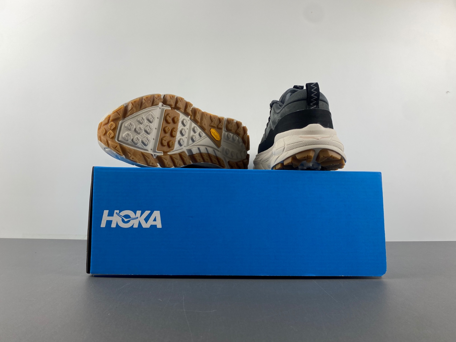 HOKA ONE ONE Tor Summit   1147952