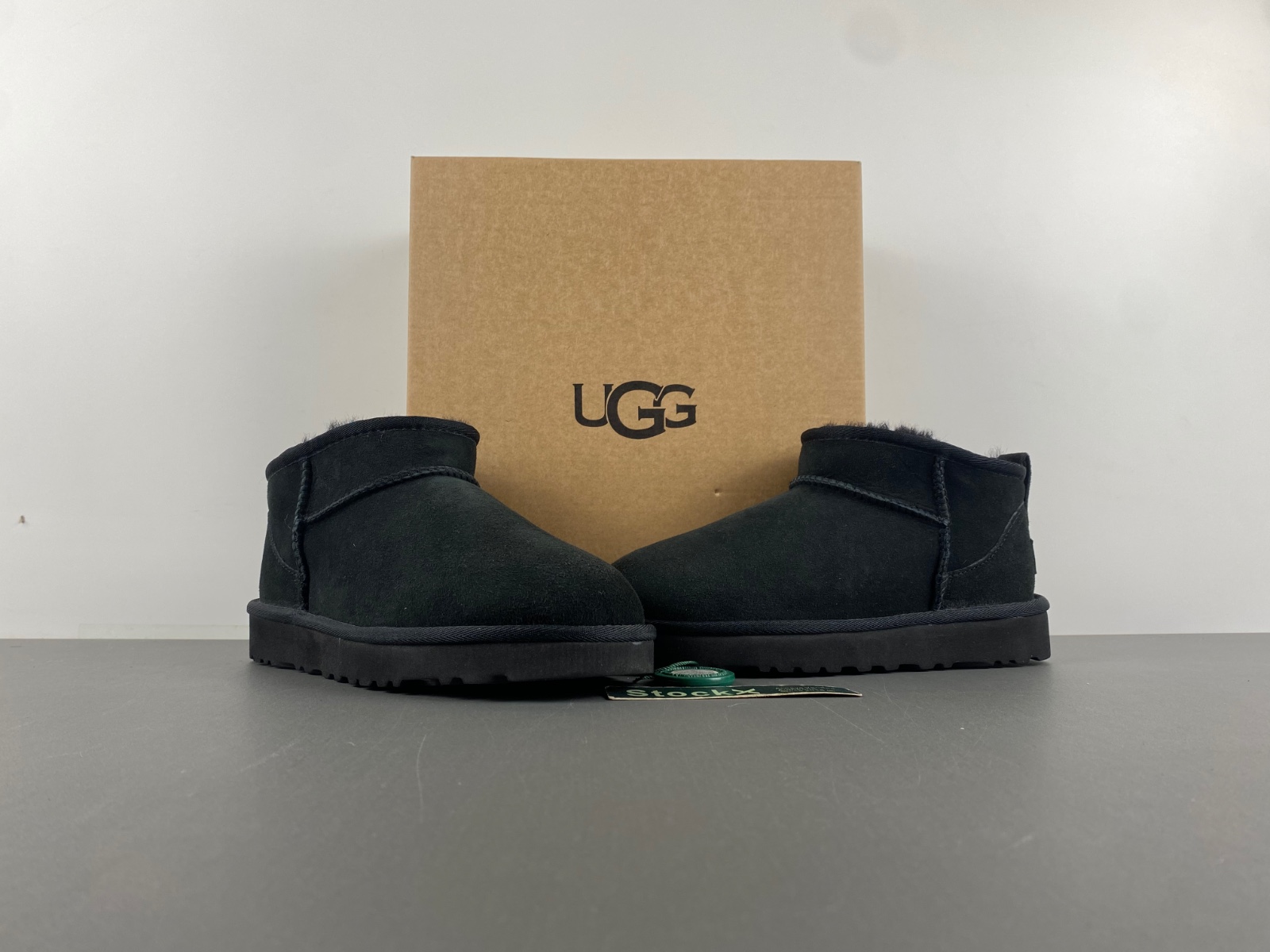 UGG black W/1116109
