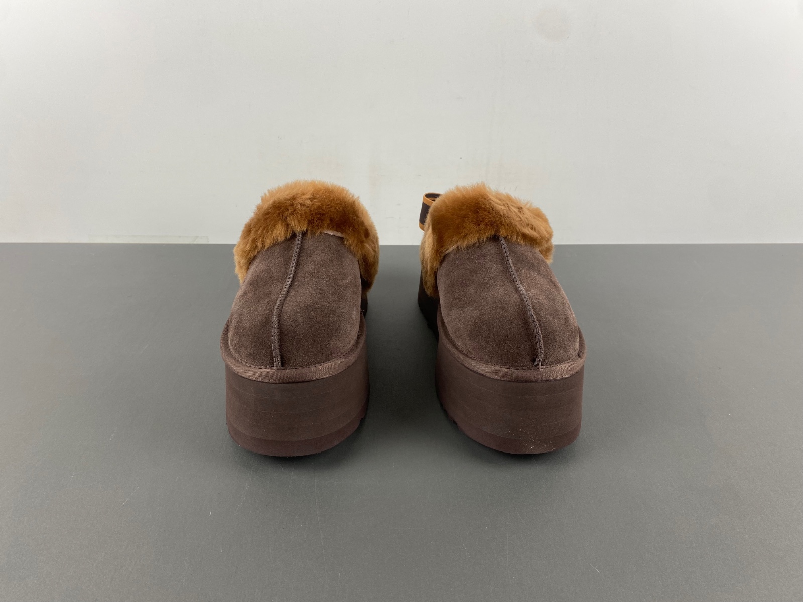 UGG The head has a thick bottom W/1113474