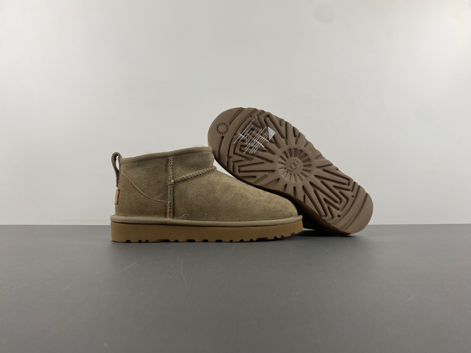 UGG tawny W/1116109