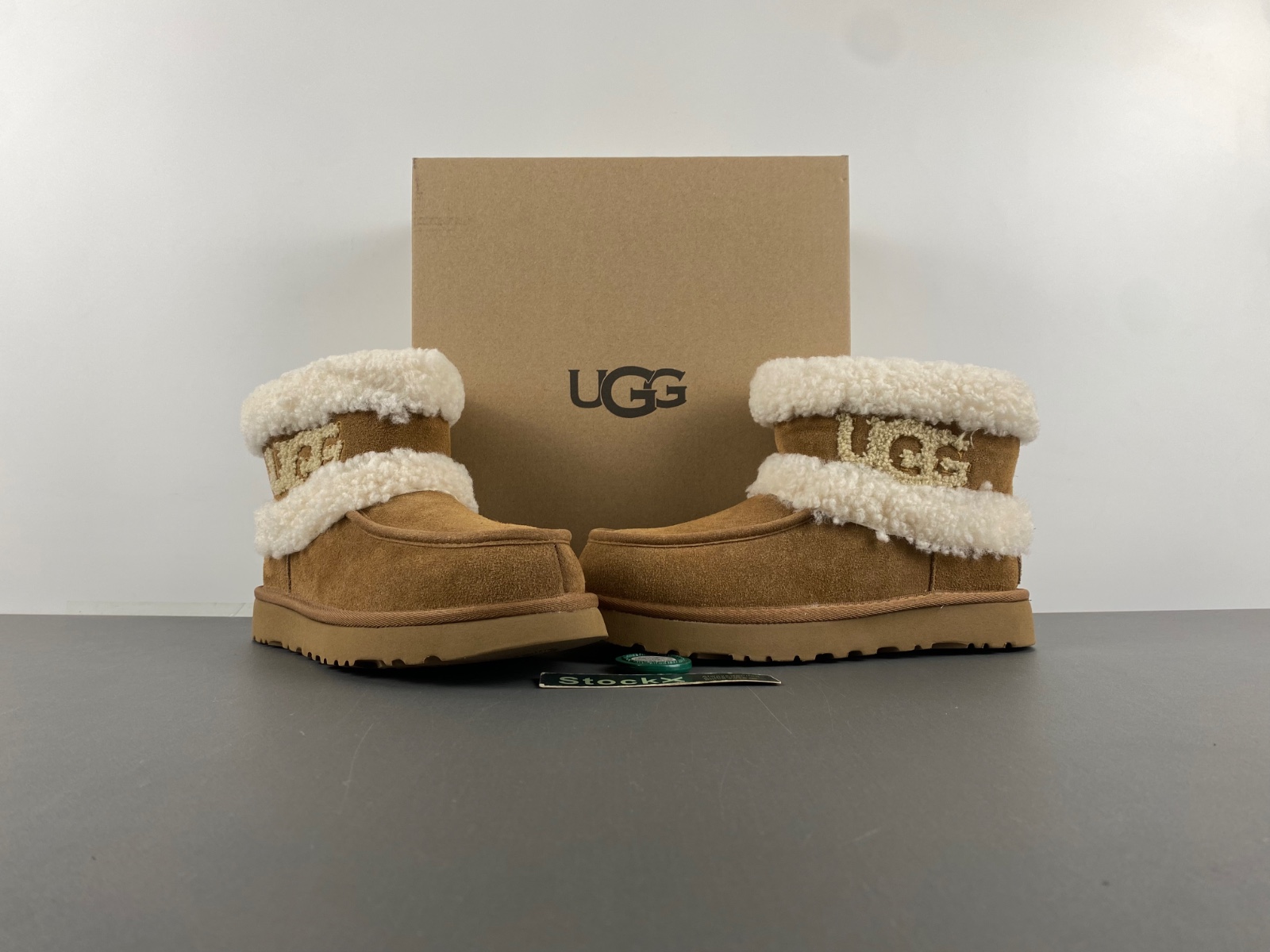 UGG W Ultra Mini Ugg Fluff braun W/1145410