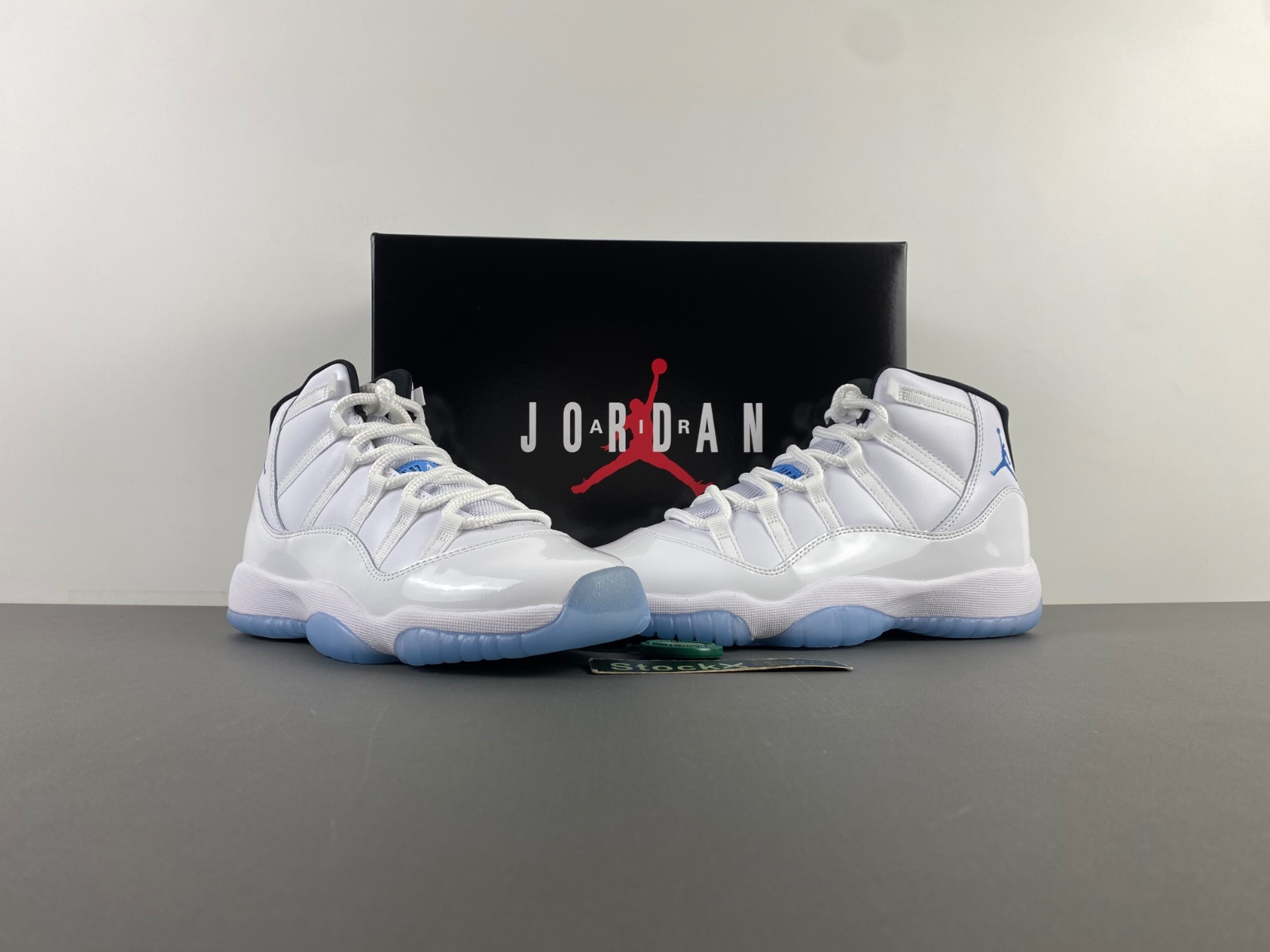 Air Jordan 11 Retro GS ''Columbia / Legend Blue'' 2024 378038-104