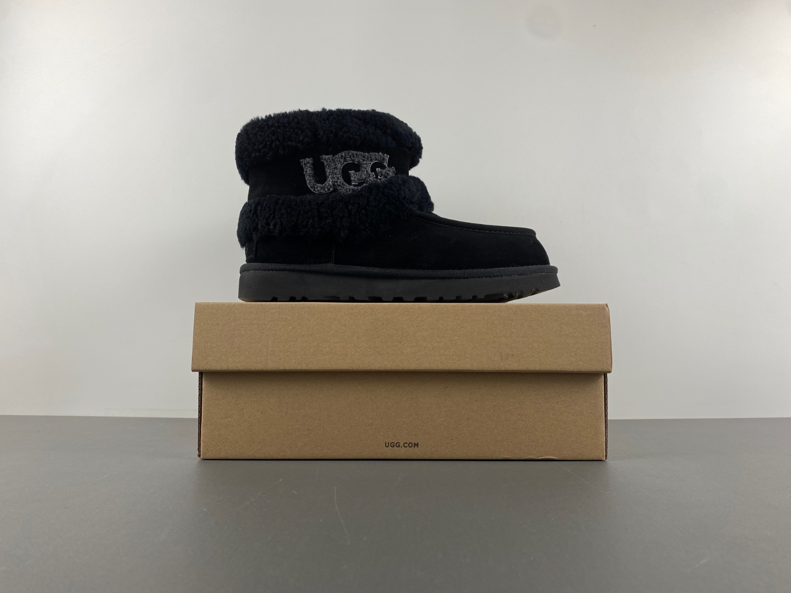 UGG W Ultra Mini Ugg Fluff braun W/1145410