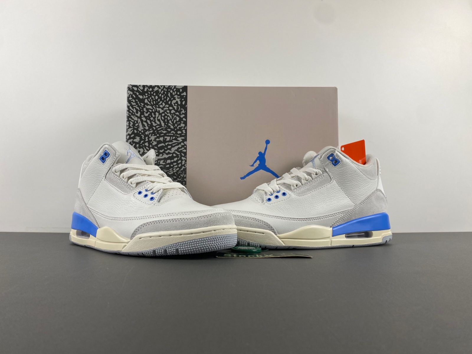 Air Jordan 3 “Lucky Shorts”CT8532-101