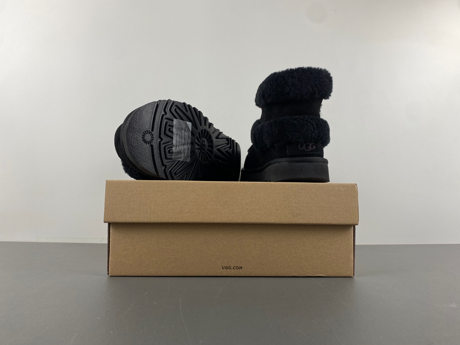 UGG W Ultra Mini Ugg Fluff braun W/1145410
