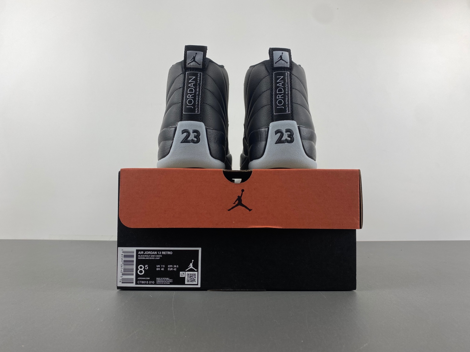 Jordan 12 Retro Barons CT8013-010