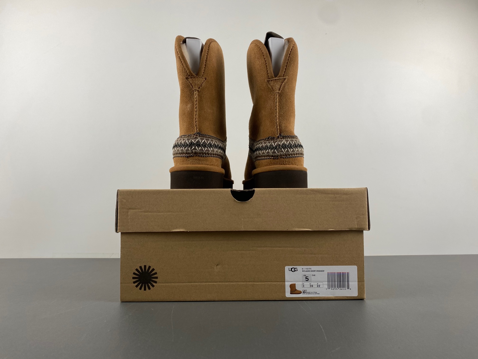 UGG  maroon  W/1161770
