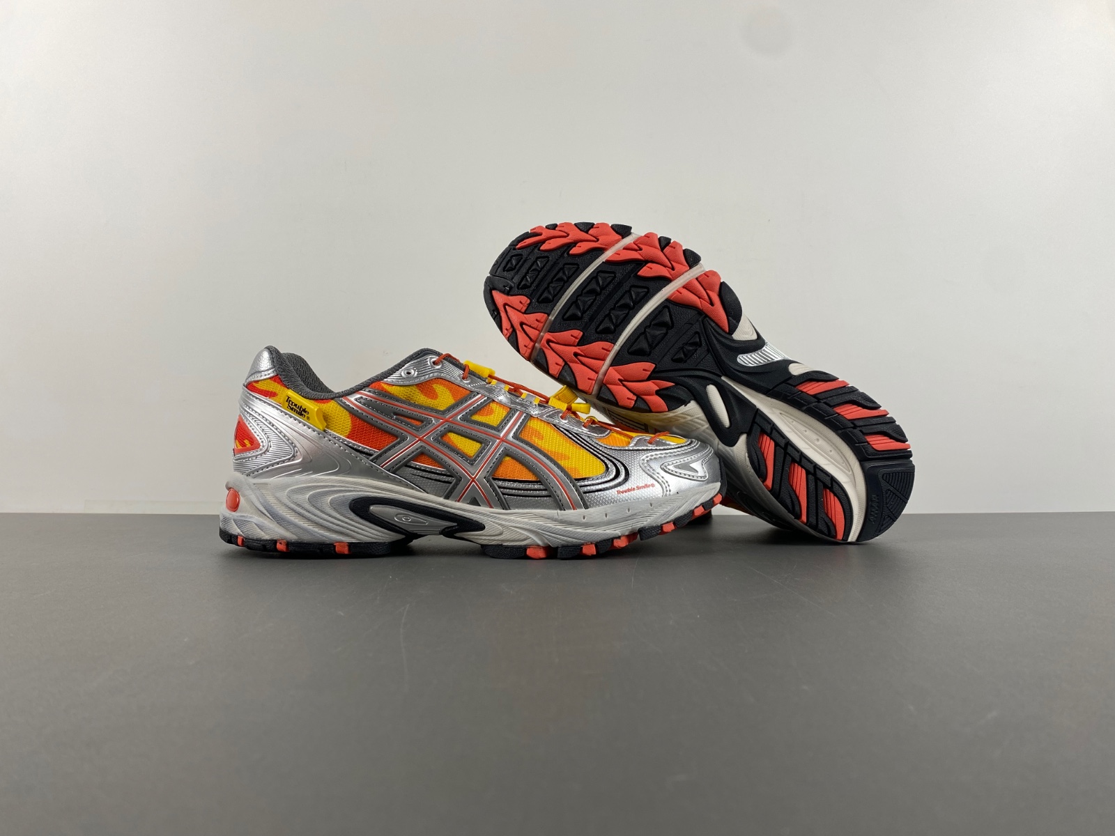 Asics Gel-Kahana TR V4    1203A653-750