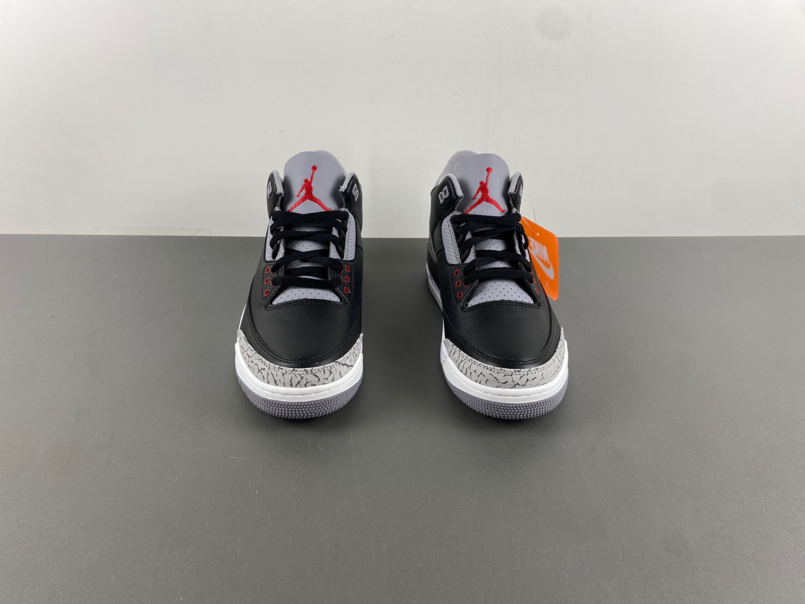 Air Jordan 3 OG “Black Cement” DN3707-010