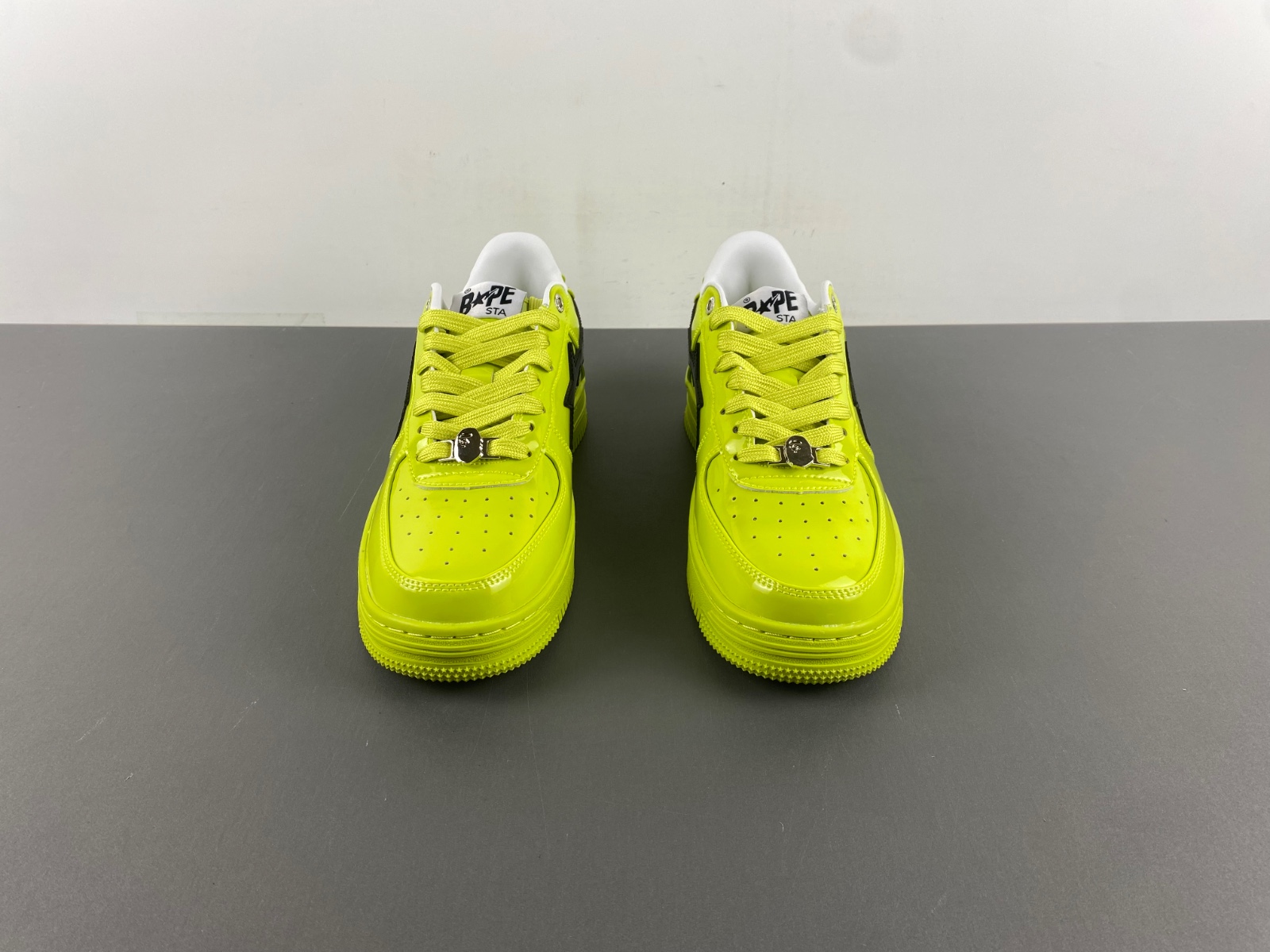 BAPE STA Fluorescent green black