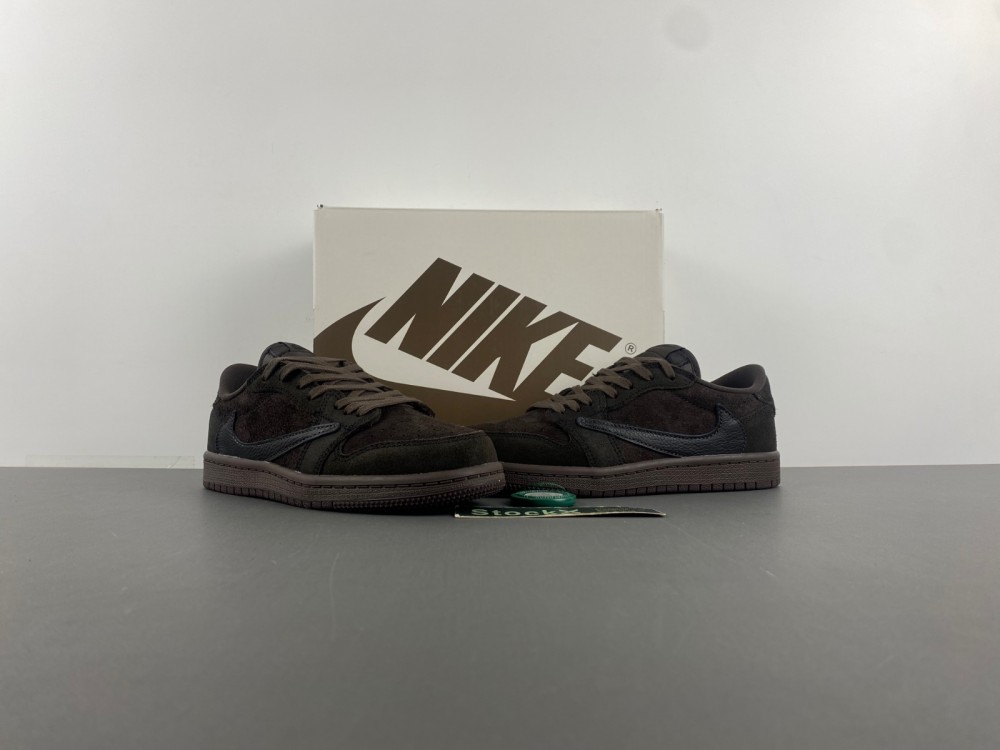 Travis Scott x Air Jordan 1 Low OG   DM7866-202