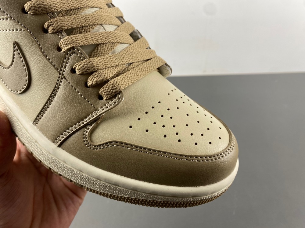 Air Jordan 1 Low “Desert Camo  DC0774-203