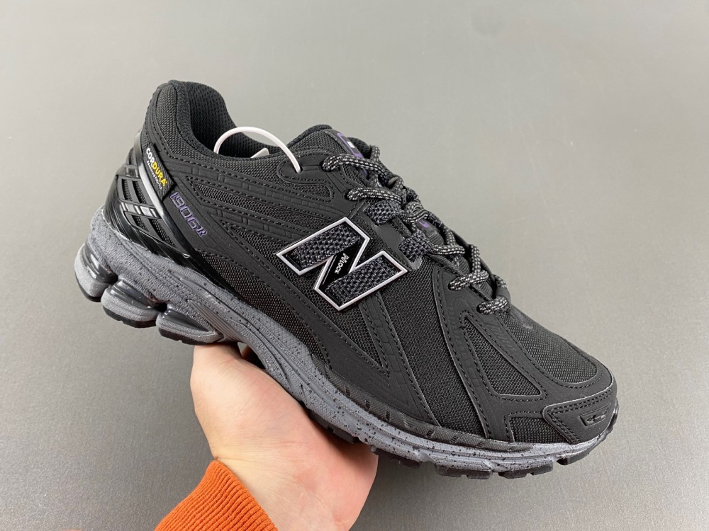 New Balance 1906R  M1906ROC
