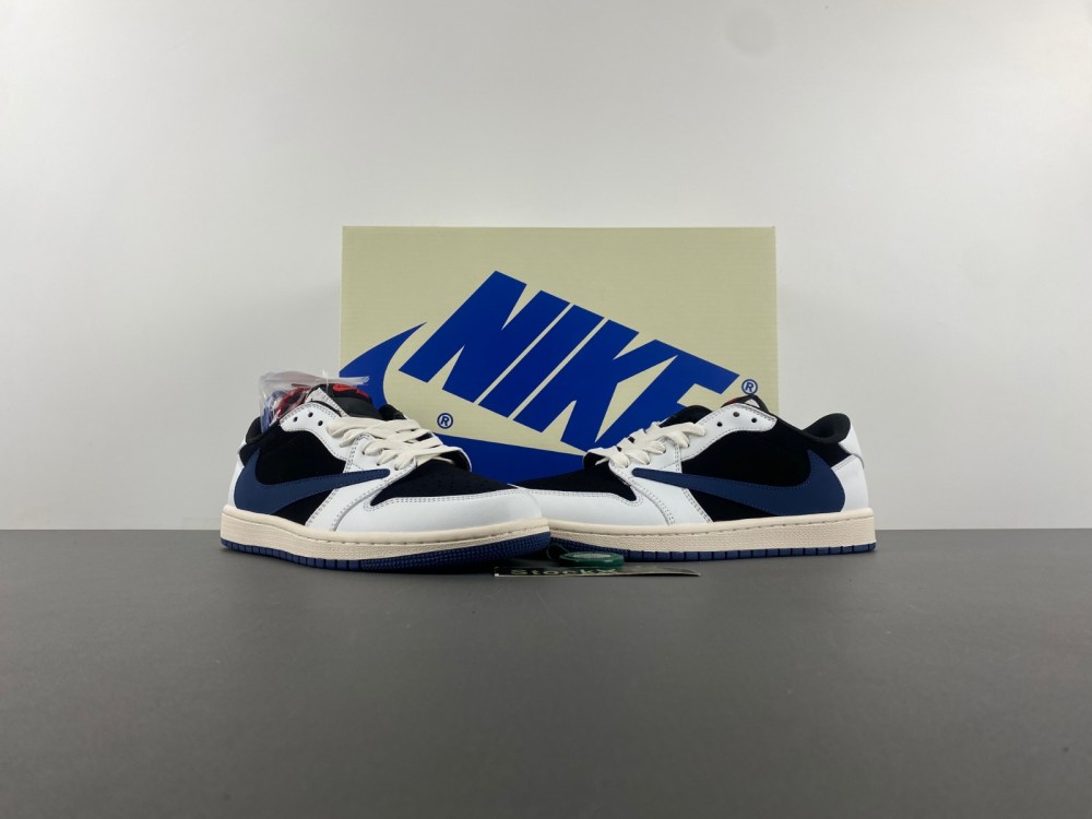 Travis Scott x Air Jordan 1 Low OG DM7866-202