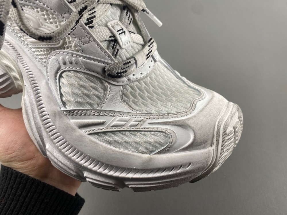 Balenciaga 911  815853 W2MV2 9000