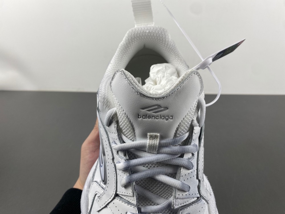 Balenciaga16代 MONDAY   号825418 WDTSC 9110