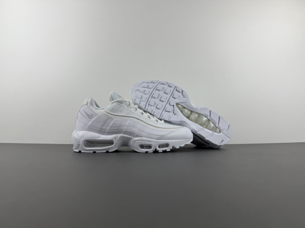 Nike Air Max 95 Essential  CT1268-100