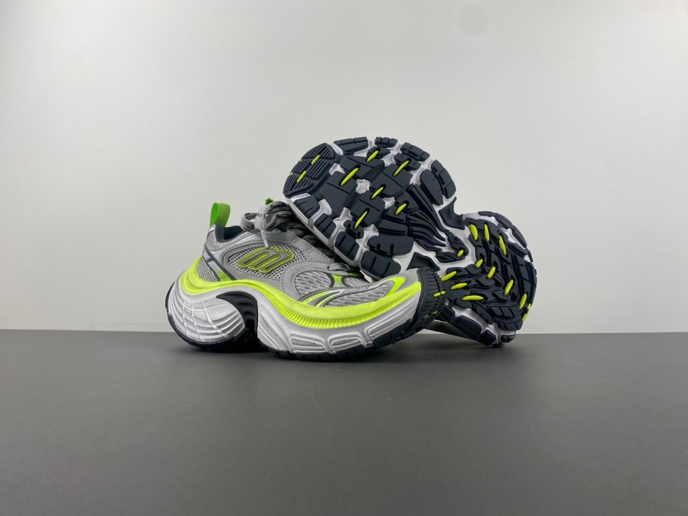 Balenciaga 911  815853 W2MV2 1937