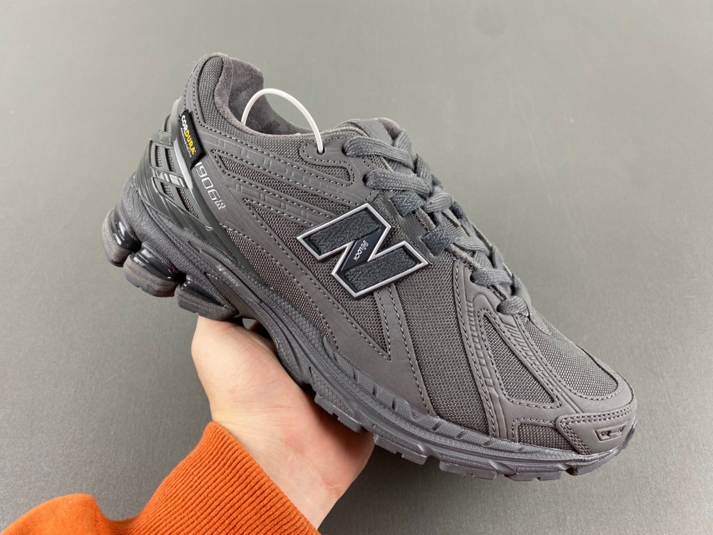 New Balance 1906R  M1906RU