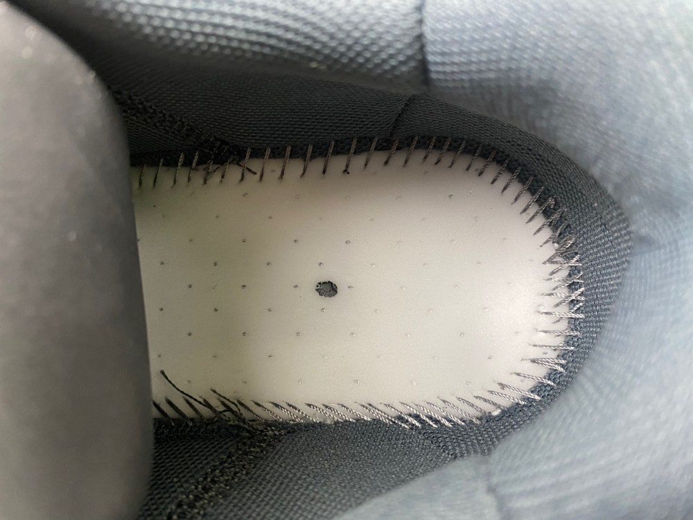 Balenciaga 911  815853 W2MV2 1937