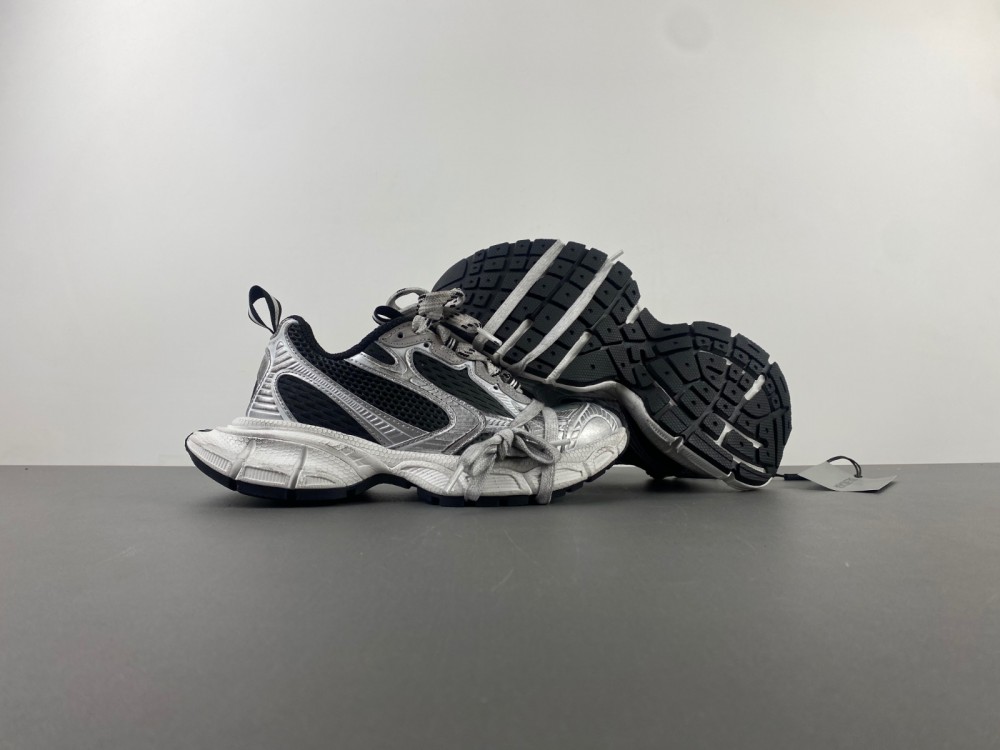 Balenciaga 3XL  734731 W3XGM1190