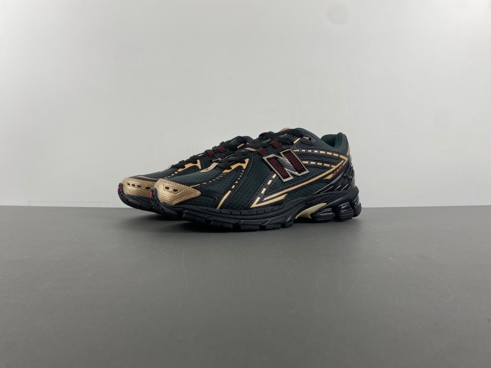 New Balance 1906R 